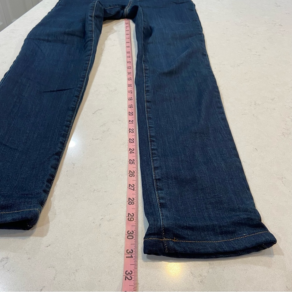 Eddie Bauer Fleece Lined Straight Leg Jeans - Picture 2 of 8